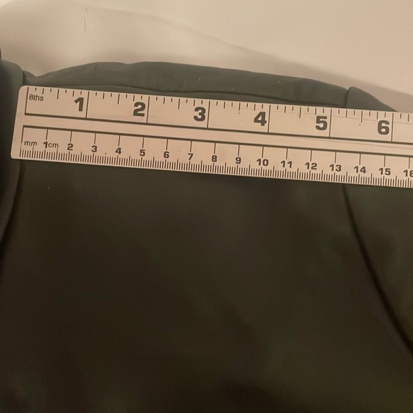 Danier 100% genuine leather coat black Mens size MED full zip with collar - Picture 16 of 16